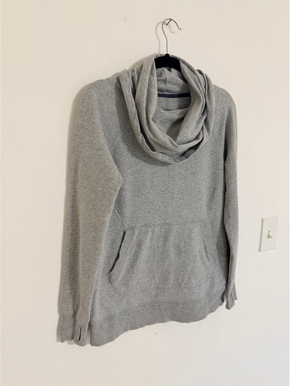 L.L.Bean Gray Cowl Neck Pullover Hoodie Sweatshirt Women's M Regular - Picture 3 of 7